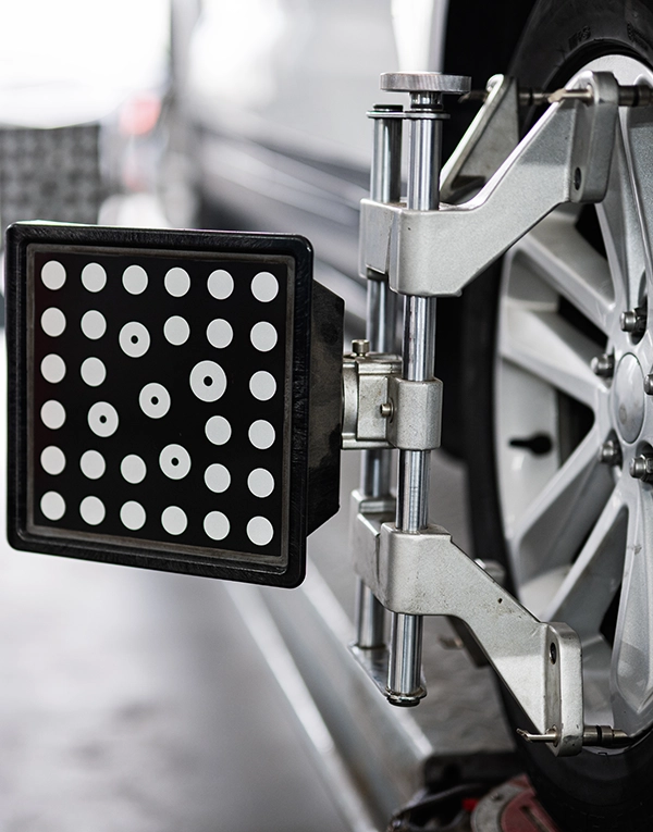 Alineación de neumáticos.